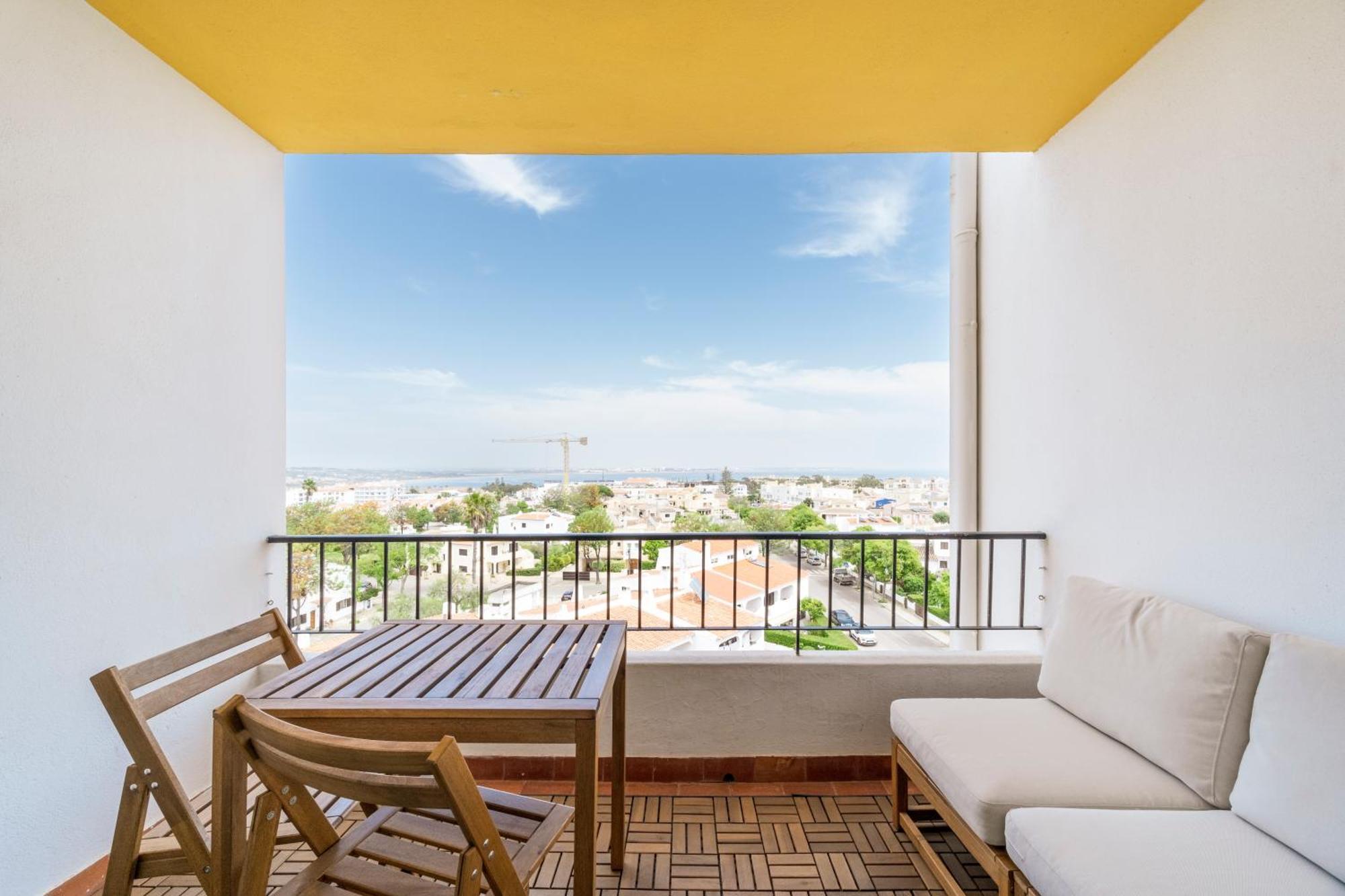 Torre Alta Apartments لاغوس المظهر الخارجي الصورة